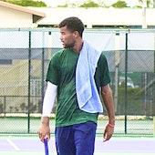 Bradley H. teaches tennis lessons in Delray Beach, FL