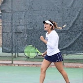 Vanessa V. teaches tennis lessons in San Antonio, TX