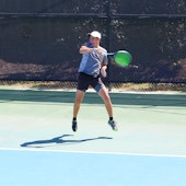 Emiliano E. teaches tennis lessons in Silver Spring , MD