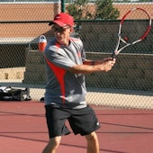 Lee G. teaches tennis lessons in Brentwood , TN