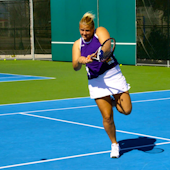 Sabine teaches tennis lessons in Robinson, TX