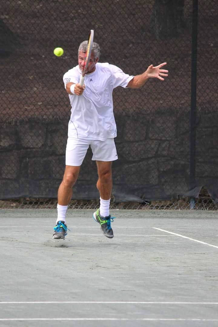 Stephen P. teaches tennis lessons in Woodstock, GA